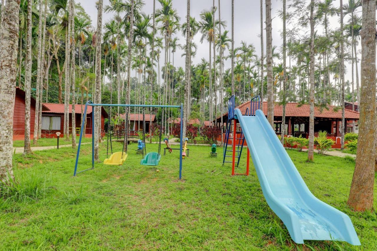 Ezzenza Areca Resort Madikeri Exterior photo